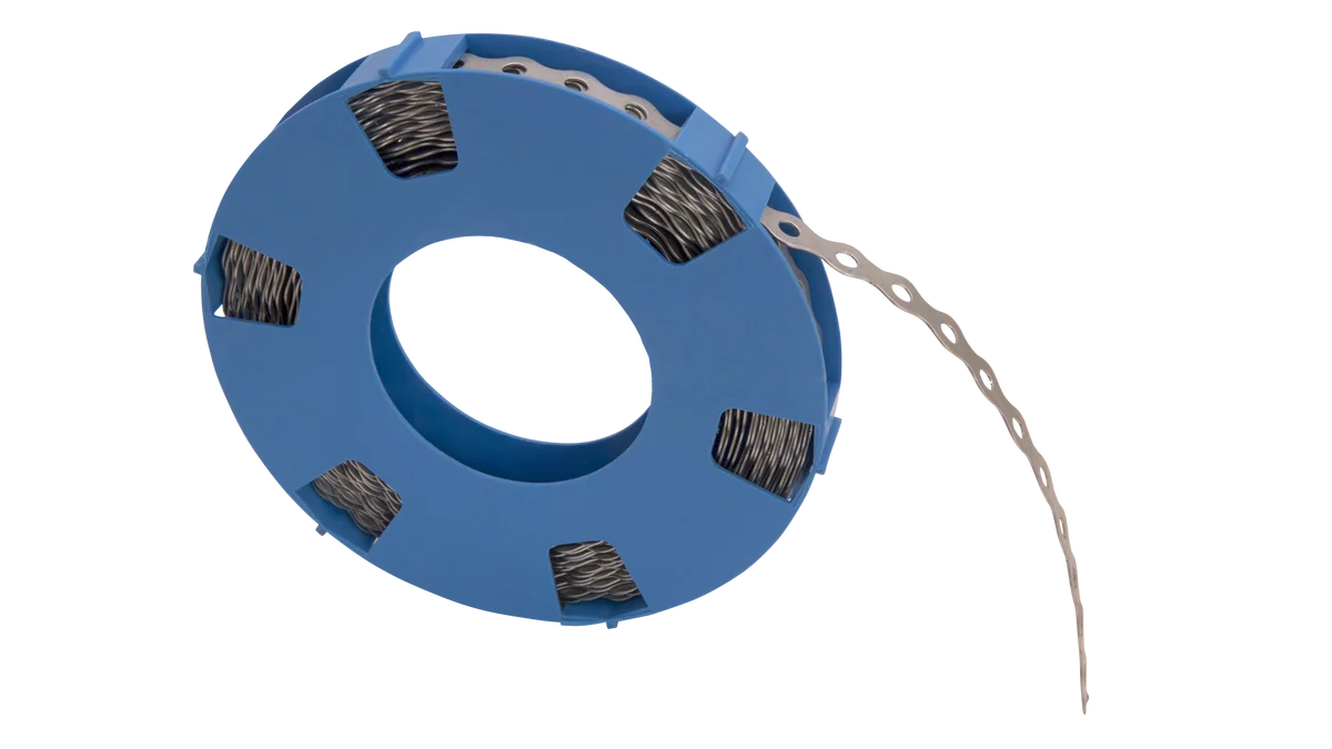 Fita perfurada de aço 12 mm x 10 m Desa