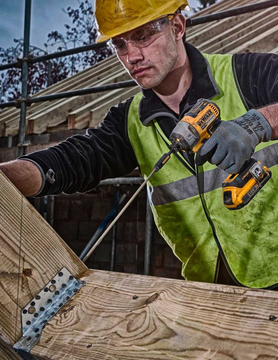 Kit Dewalt 12 herramientas + 3bat 5Ah + Cargador DCB1104 + 4xTSTAK DCK120P3