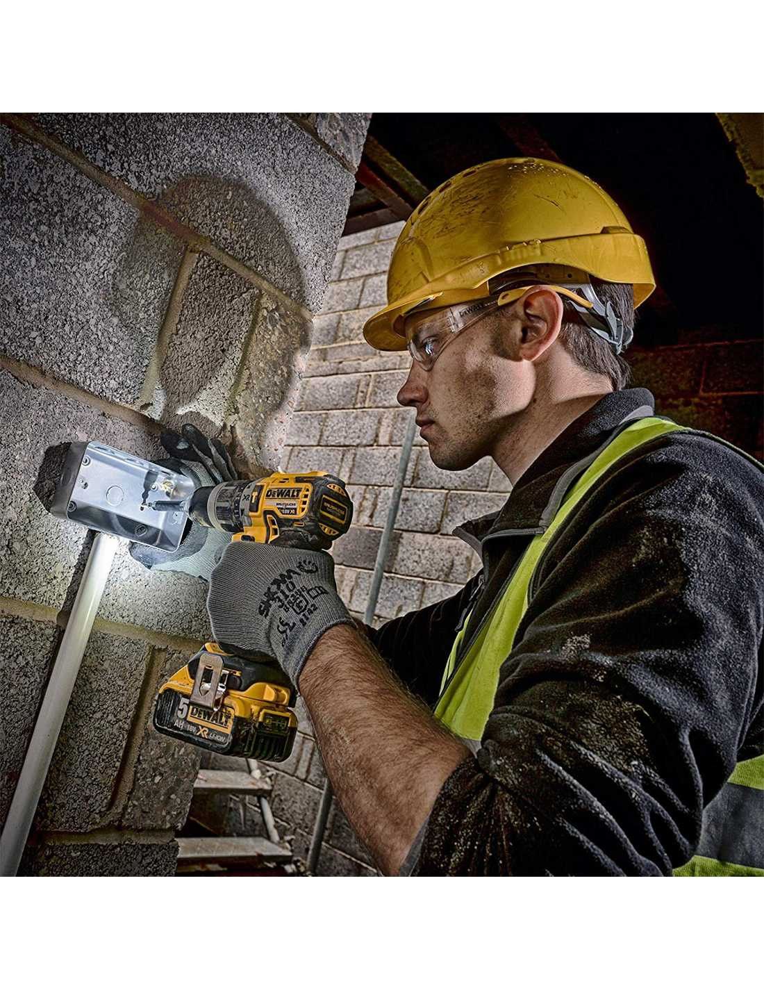 Kit Dewalt 11 herramientas + 3bat 5Ah + Cargador DCB1104 + 4xTSTAK DCK110P3