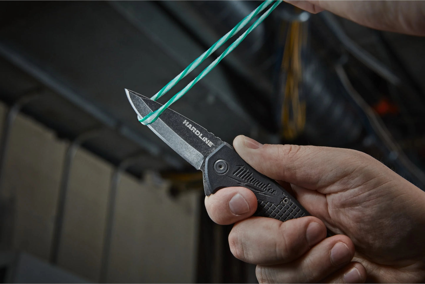 Faca dobrável Milwaukee HARDLINE 65mm