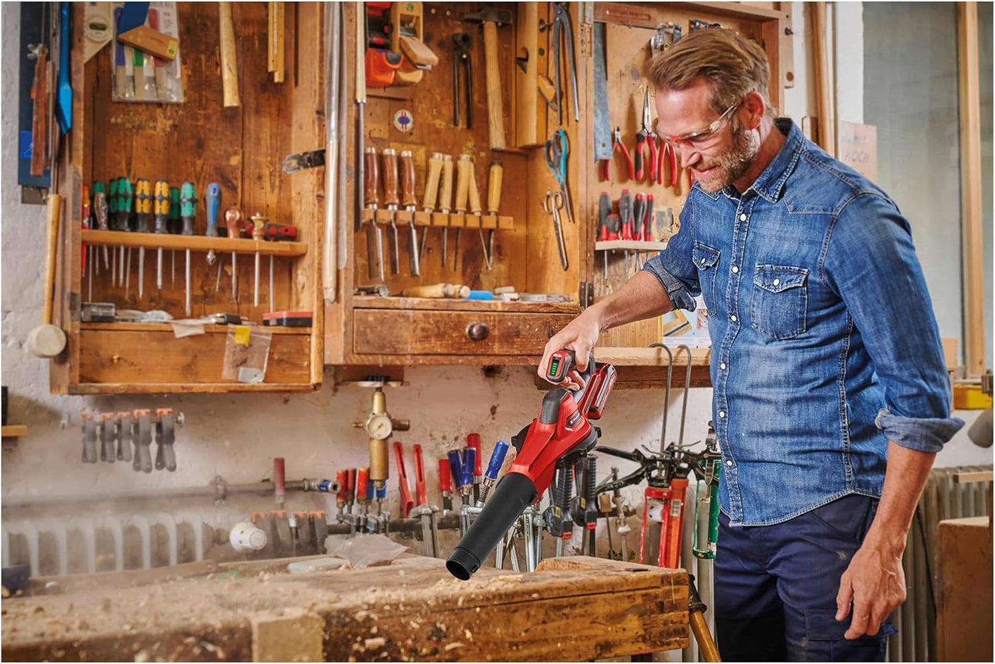 Soprador de folhas a bateria 18V 250 km/h GE-UB 18/250 Li E-Solo Einhell