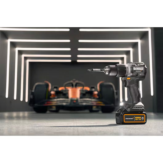 Berbequim de martelo McLaren 18V 90Nm 13mm com 2 baterias de 4Ah + mala Dewalt DCD85MM2T