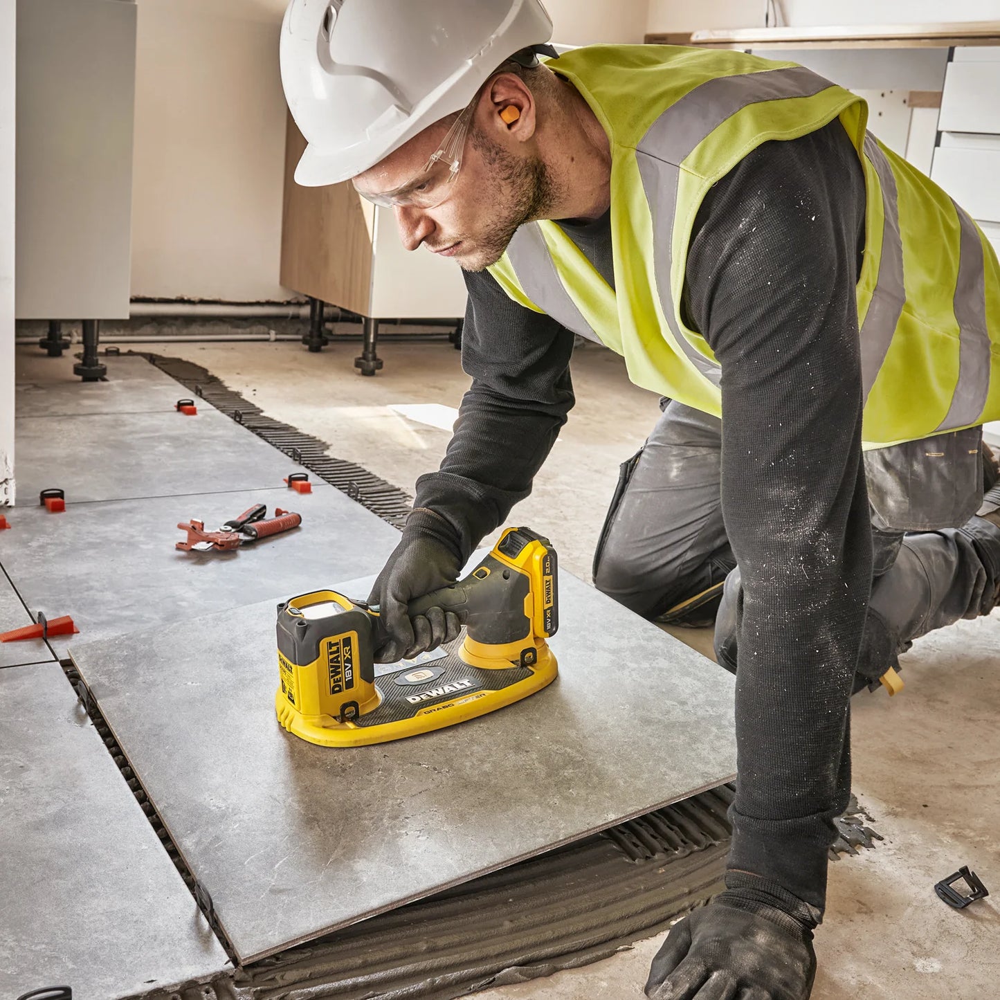 Ventosa Electrónica Grabo 18V Dewalt DCE590N