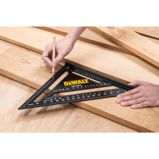 Esquadro métrico de 30 cm Dewalt DWHT25228-0